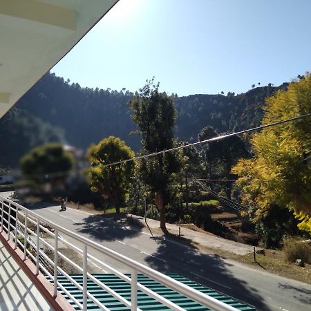 Hotel Vikram Palace Barkot 외부 사진