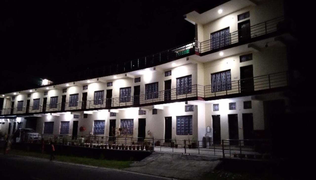 Hotel Vikram Palace Barkot 외부 사진